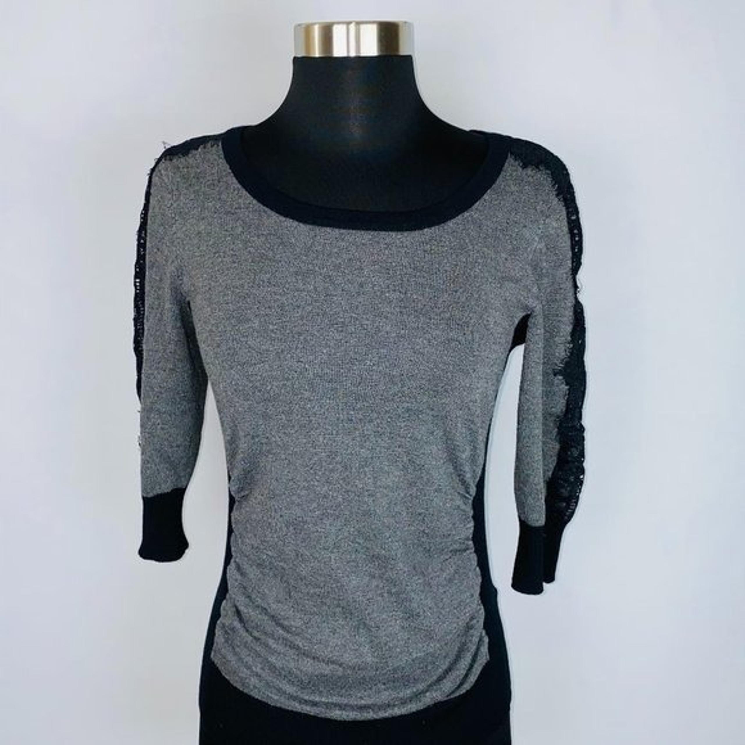 A Byer Gray Black Lace Trim Knit Top M