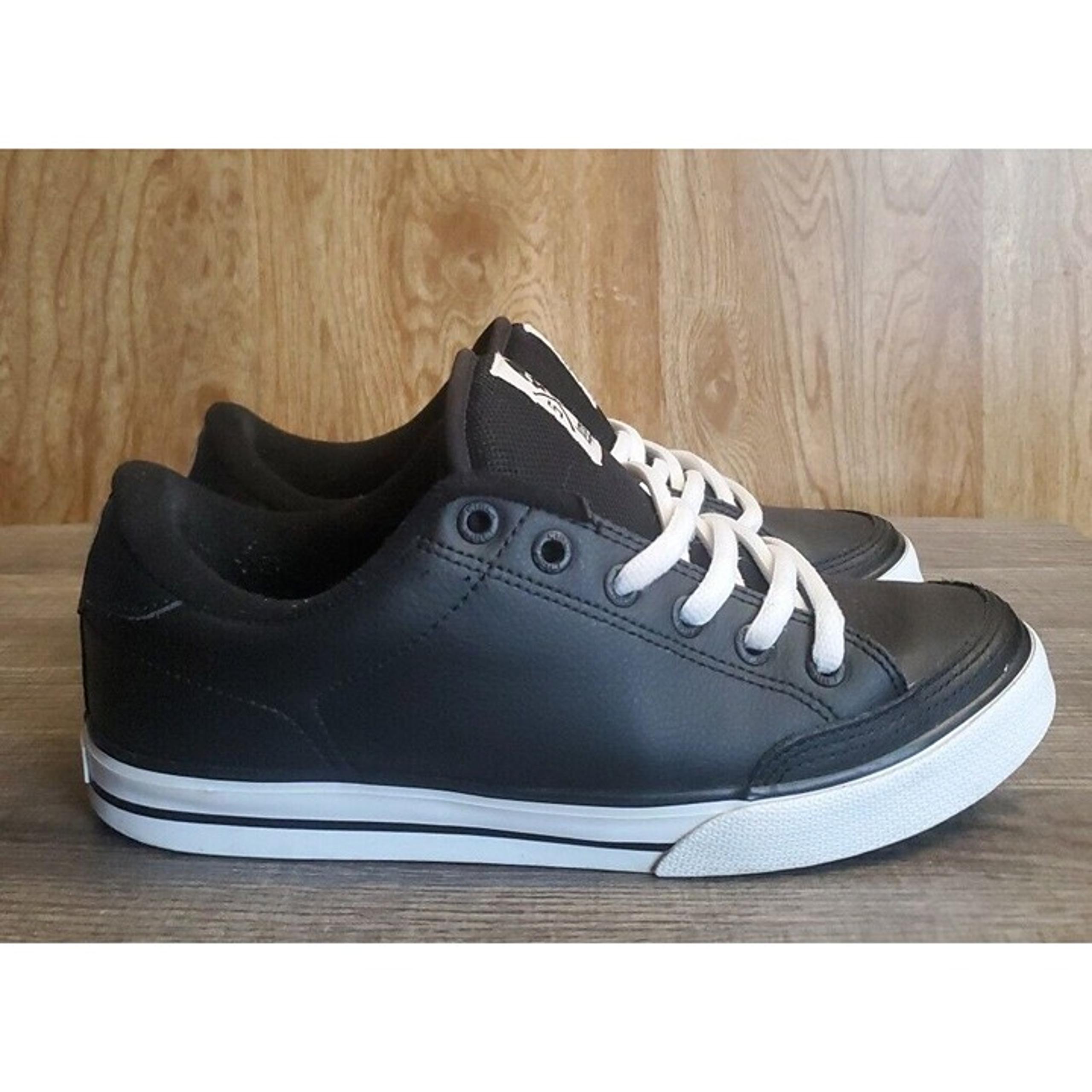 Circa Lopez 50 AL50 Black Skate Canvas Shoes Mens Size 8