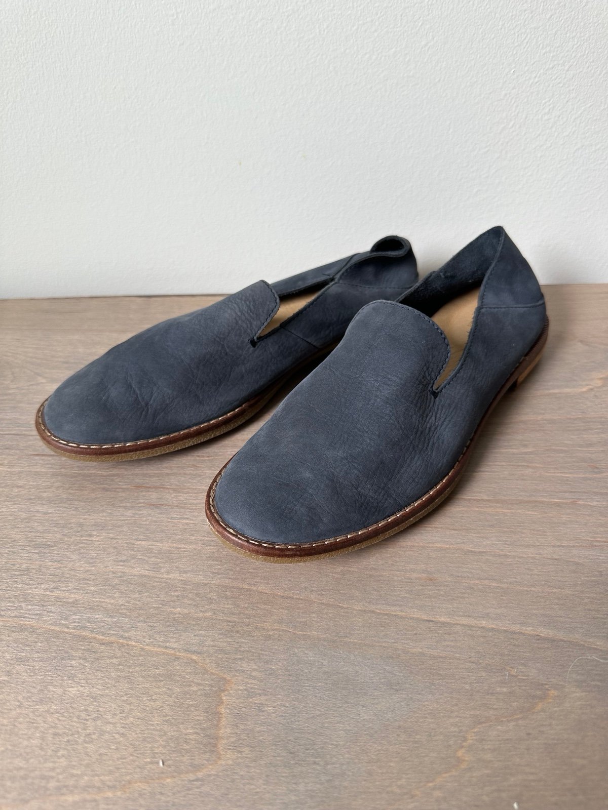 SPERRY Women's Seaport Levy Leather Memory-Foam Slip-On Loafers Blue Size 6