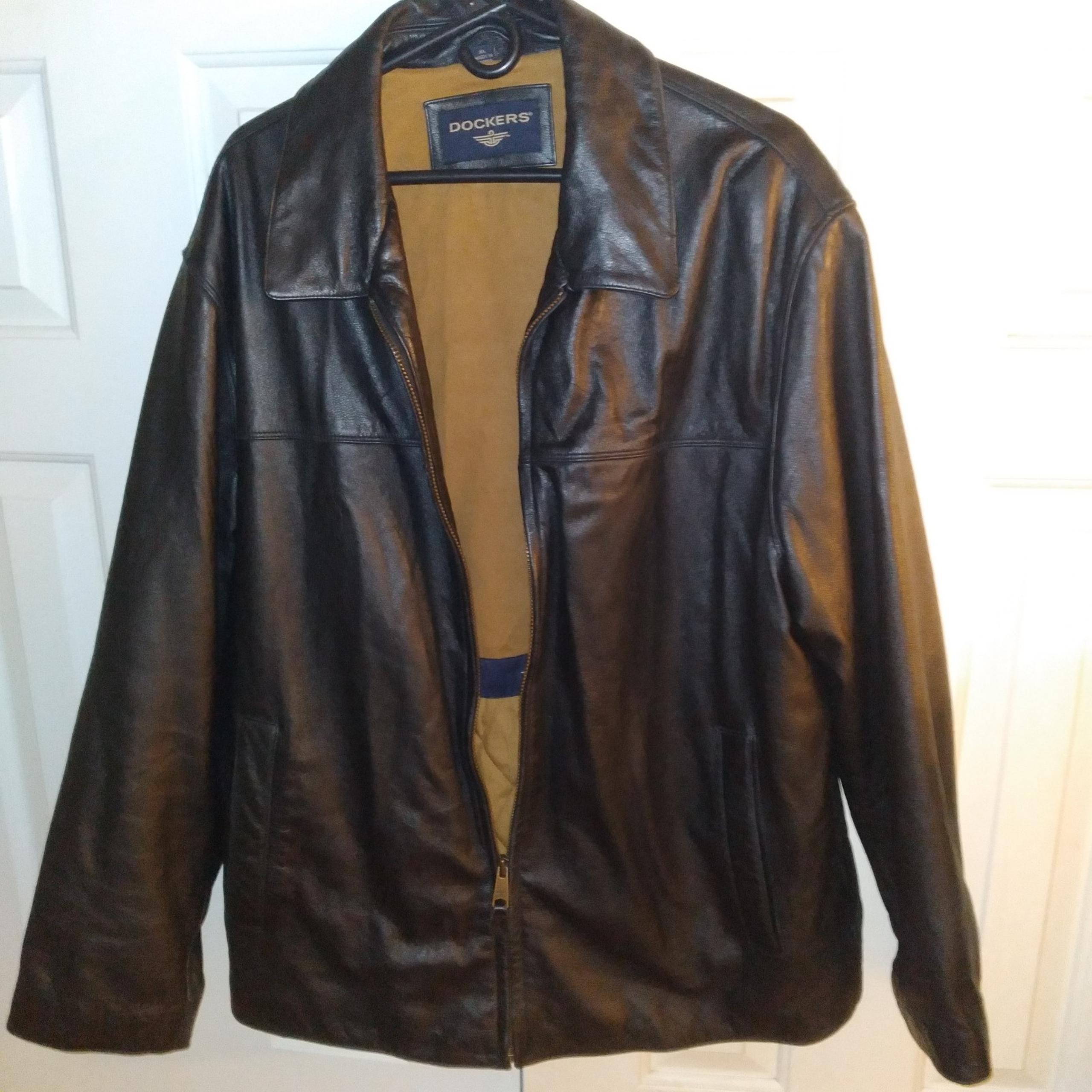 Leather mens Dockers jacket XL