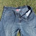 Baggy jeans