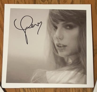 Taylor Swift ttpd signed vinyl