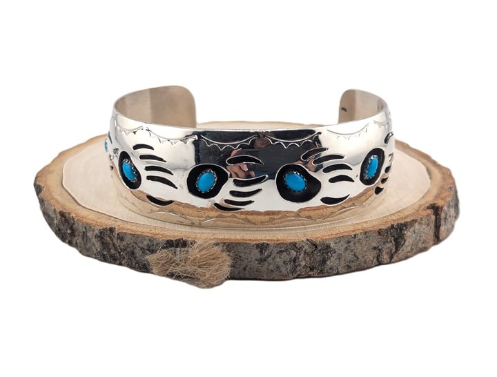 Navajo Turquoise Cuff Bracelet Shadow Box Bear Paw Sterling Silver Signed Sz 8**