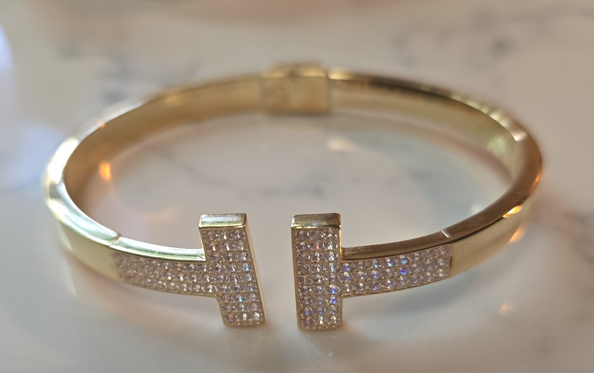Silver Cubic Zirconia bangle