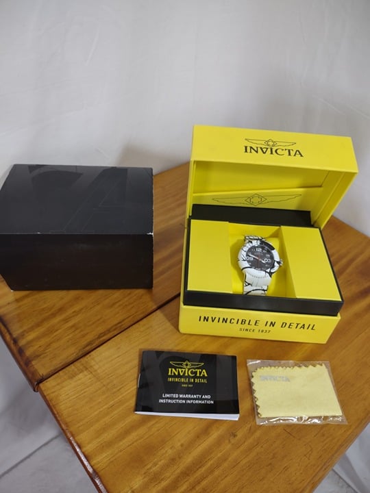 INVICTA Pro Diver Unisex 40mm Watch Model # 43235