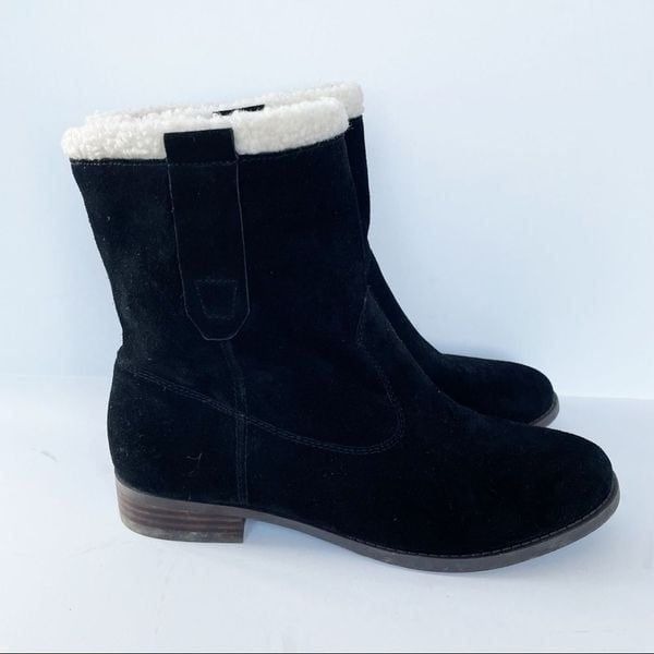 Sole Society Black Faux Suede Flat Boots Women Size 9.5 Lined Almond Toe