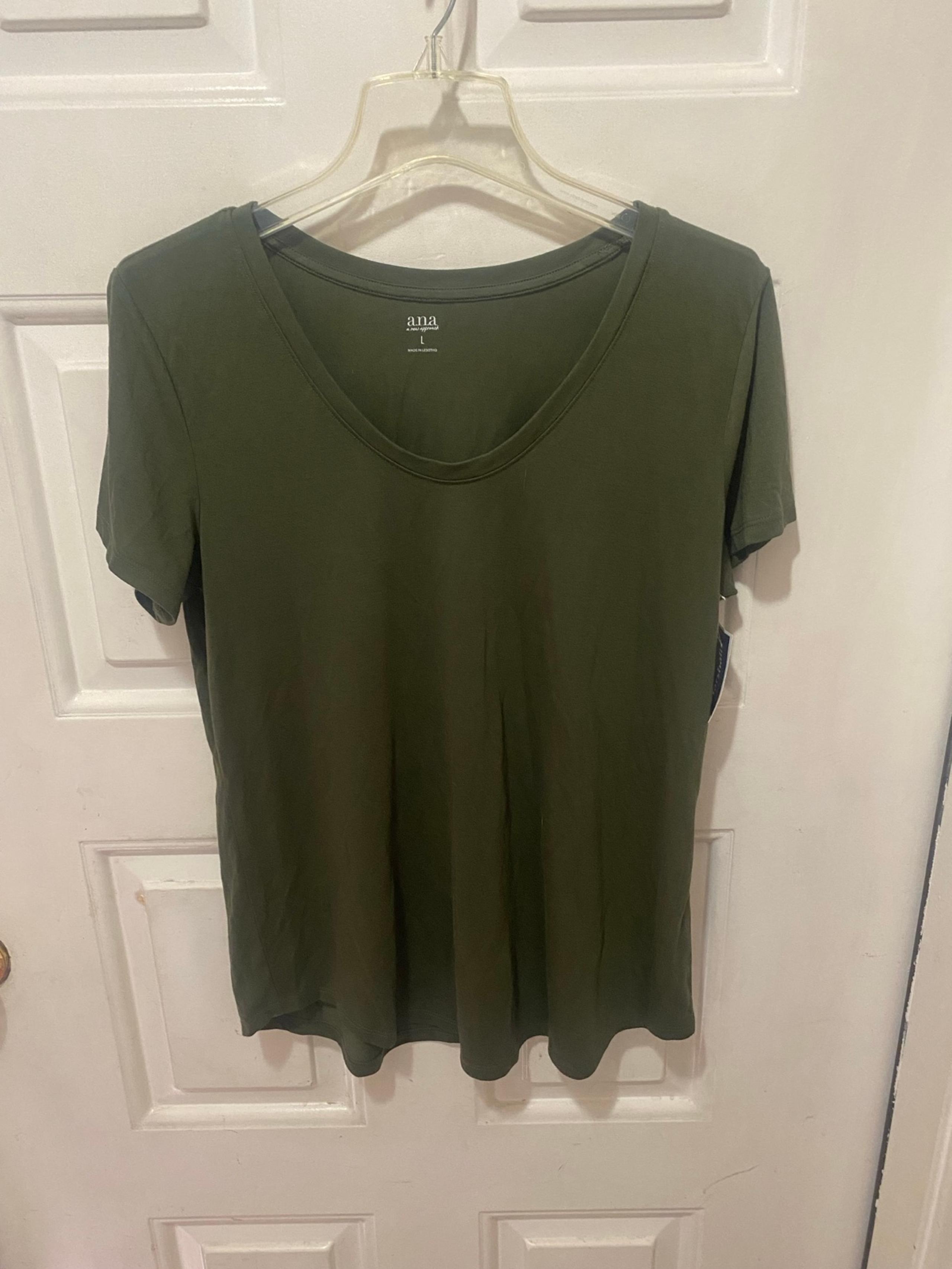 a.n.a Womens Scoop Neck Short Sleeve T-Shirt Olive Green, Large NWT