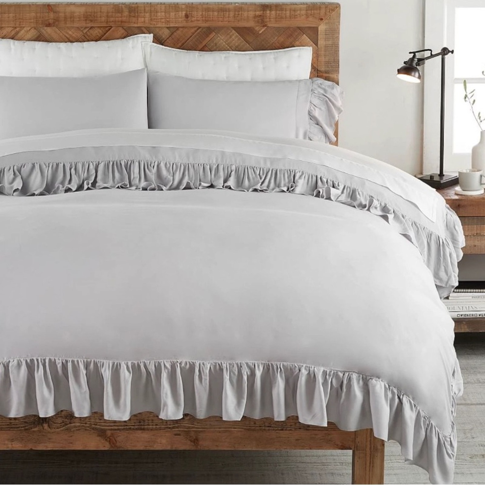 Pottery Barn Tencel Ruffle Duvet Cover Gray King / California King NWT NEW