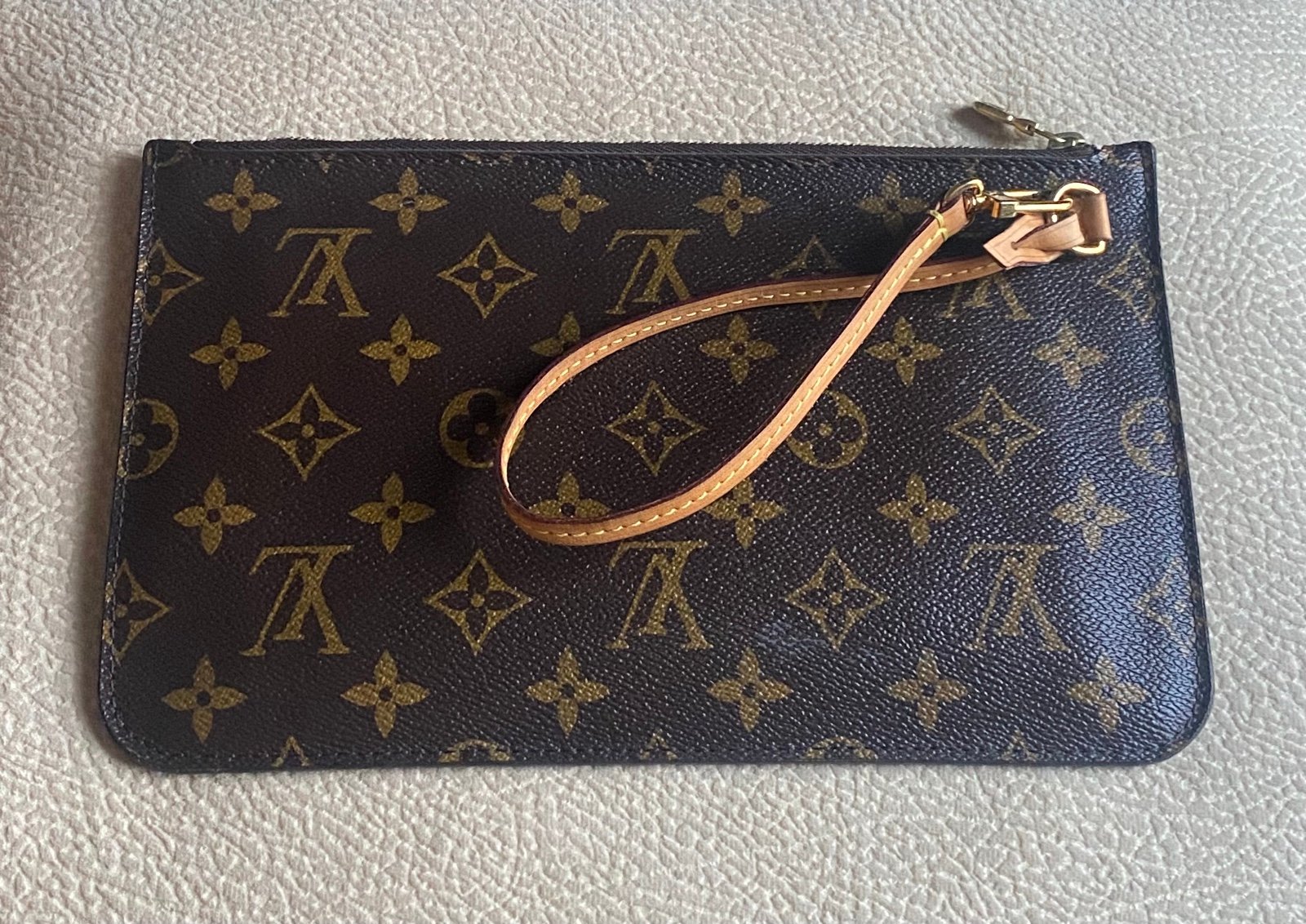 Louis Vuitton Neverfull MM Wristlet-Yellow Interior- Super Rare!