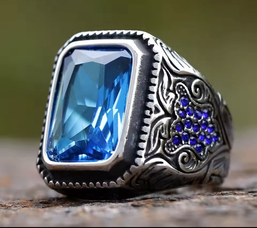 Men's Zircon Punk Style Ring Size: 13