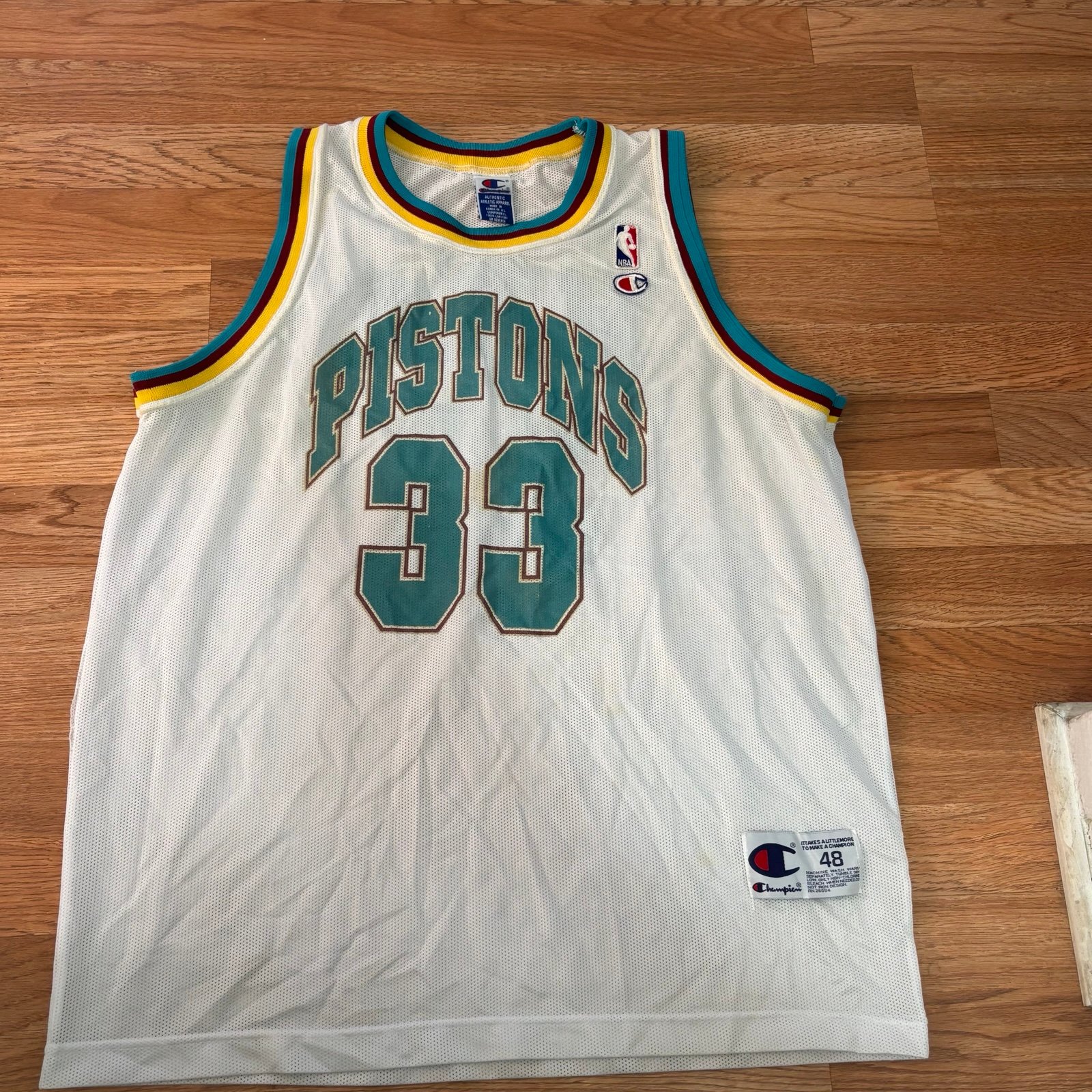 Vintage Grant Hill Jersey size medium