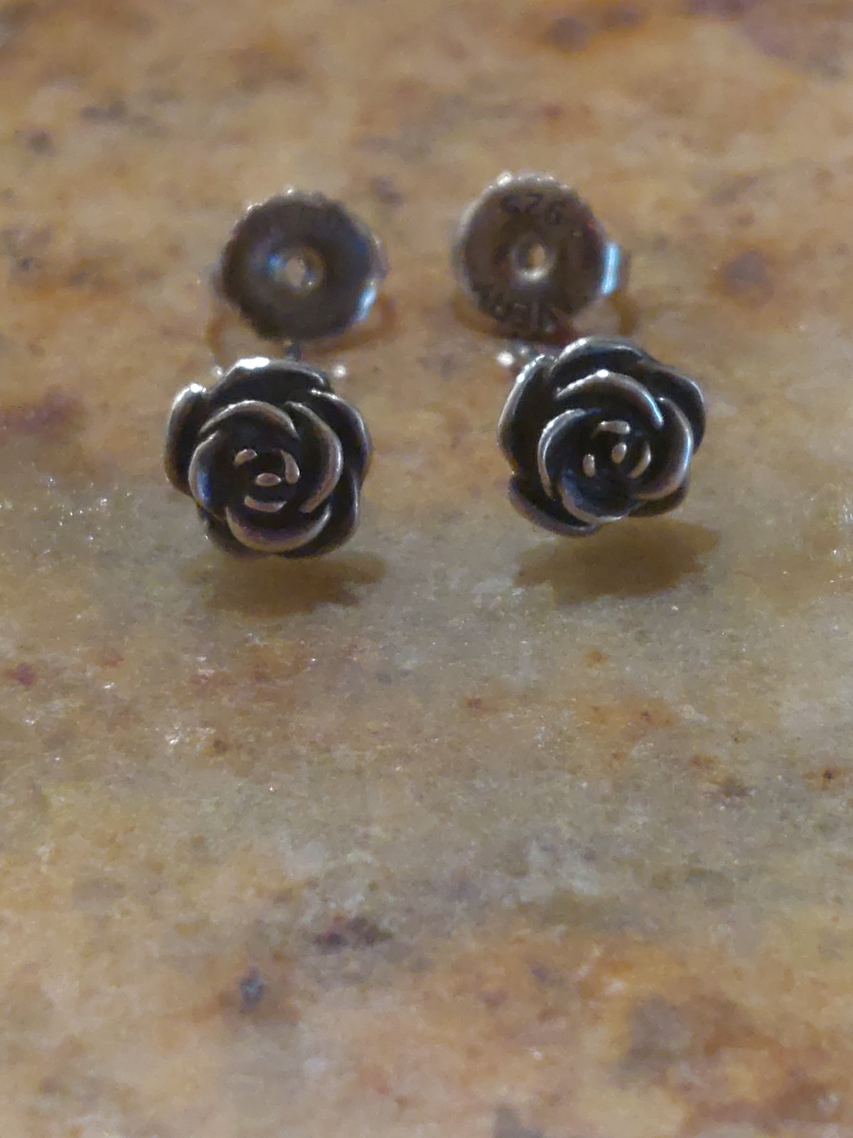 James avery gold store rose earrings