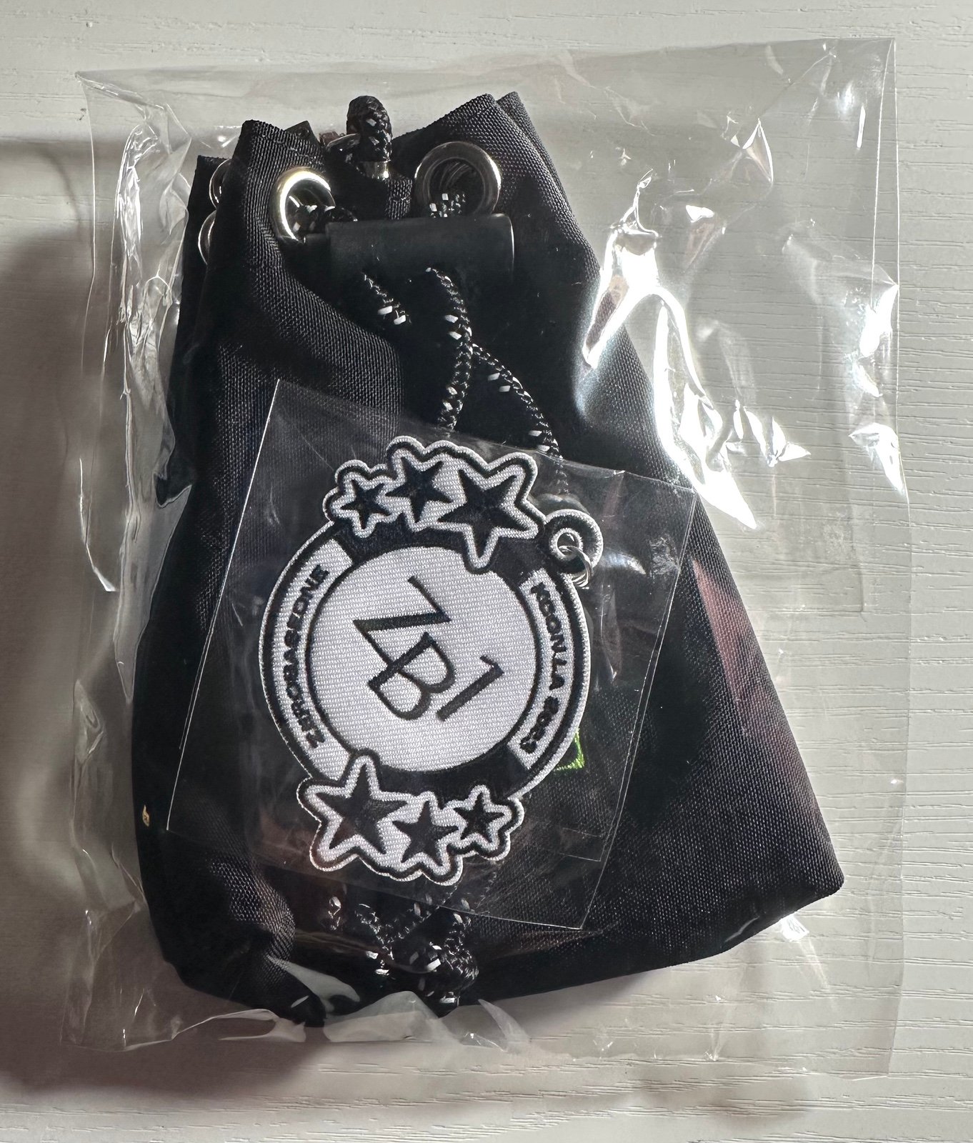 Zb1 Kcon LA 2023 On-Site Exclusive Mini Bag Wappen Official Merch Set