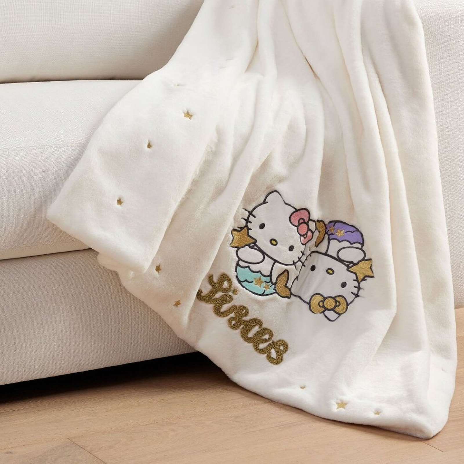Sanrio Hello Kitty x Pottery Barn Astrology Throw Blanket Pisces 50 x 60 NWT