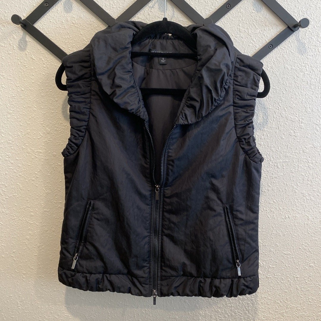 LAFAYETTE 148 Black Ruffled Collar & Sleeve Puff Vest Size S