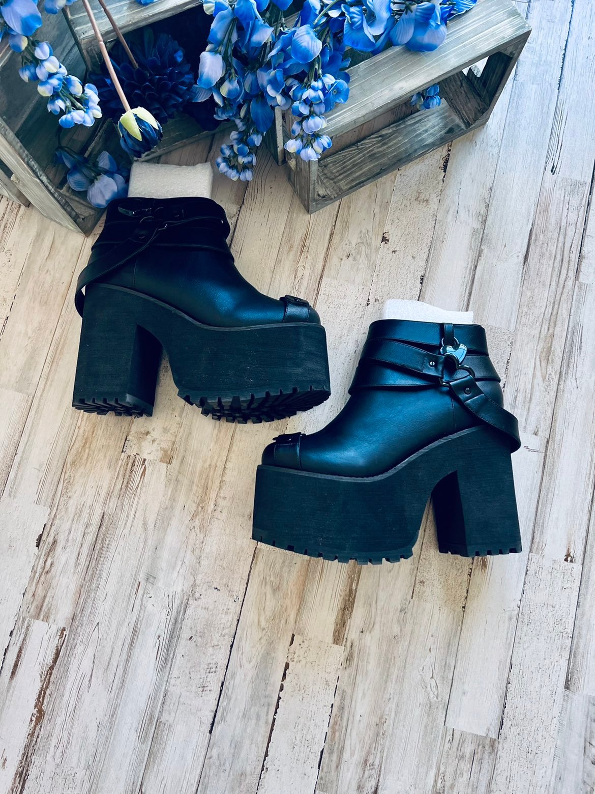 Cherish Black Heart Platform Boots