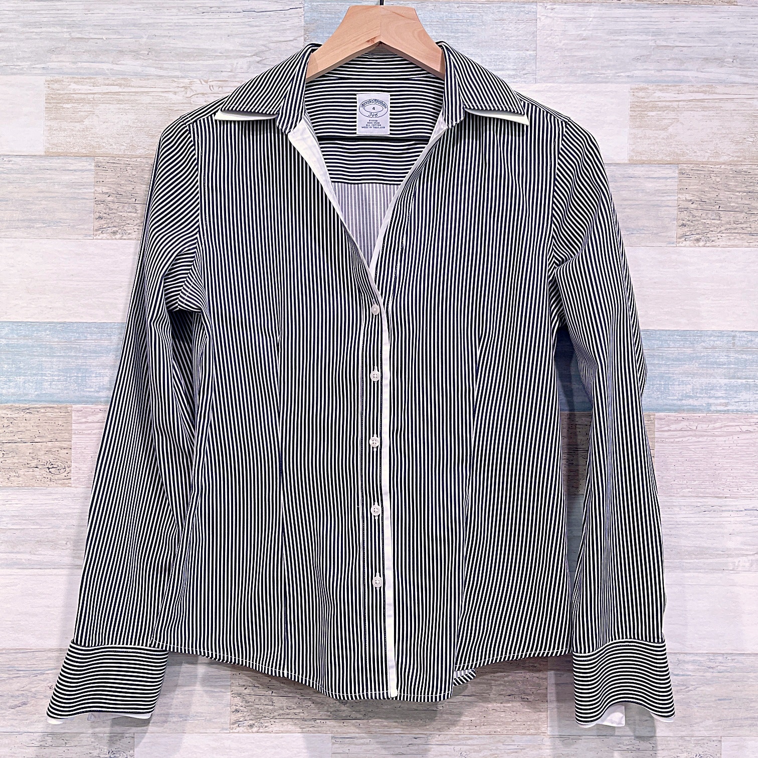 Brooks Brothers Striped Fitted Career Shirt Blue White Collared V Neck Womens 4