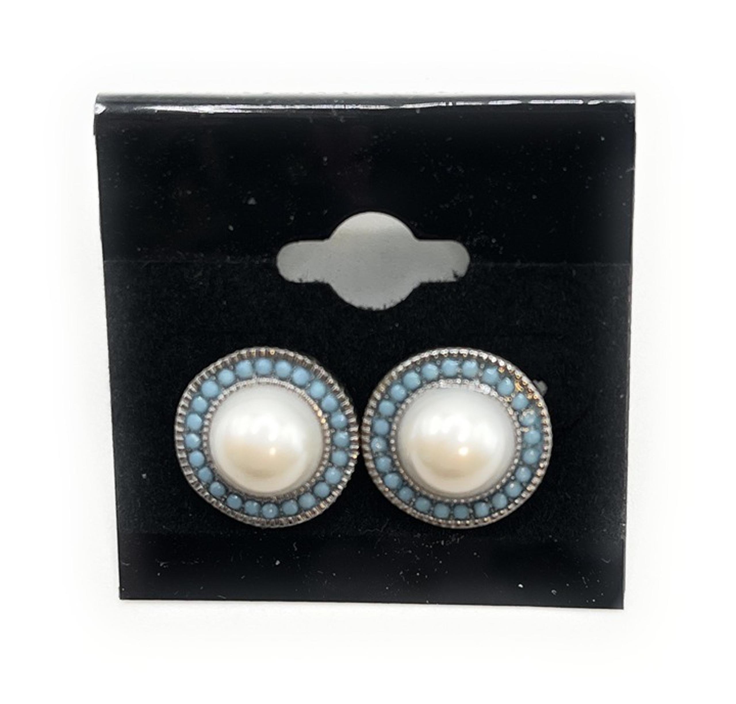 Heirloom Pearl Chloe + Isabel Earrings - E204