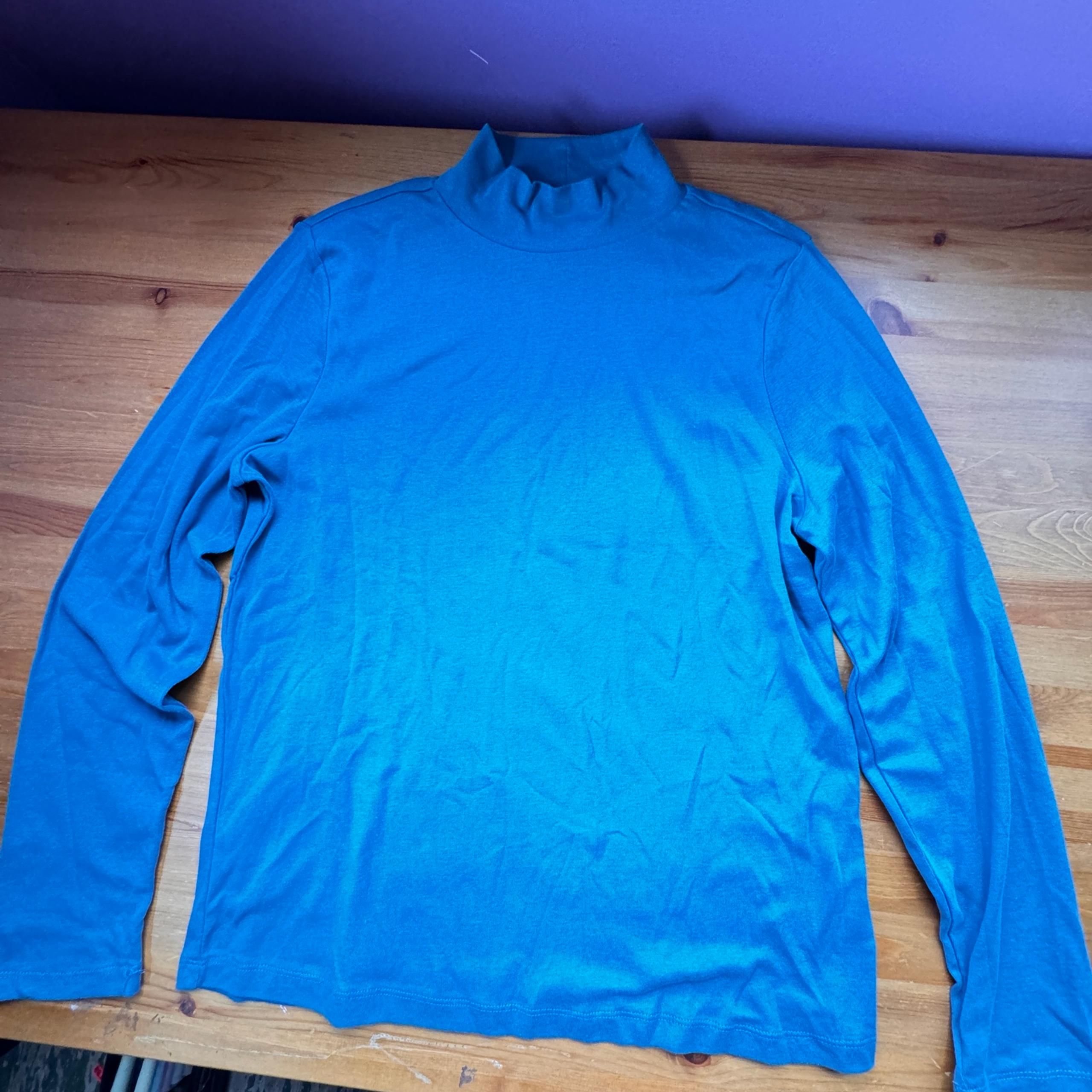 Liz Claiborne turtleneck size xl