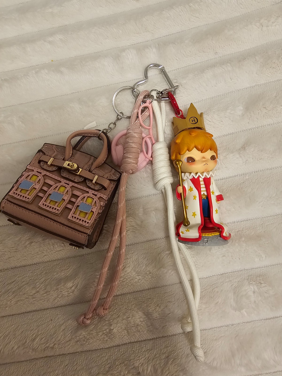 AUTHENTIC POPMART le petite prince HIRONO keychain
