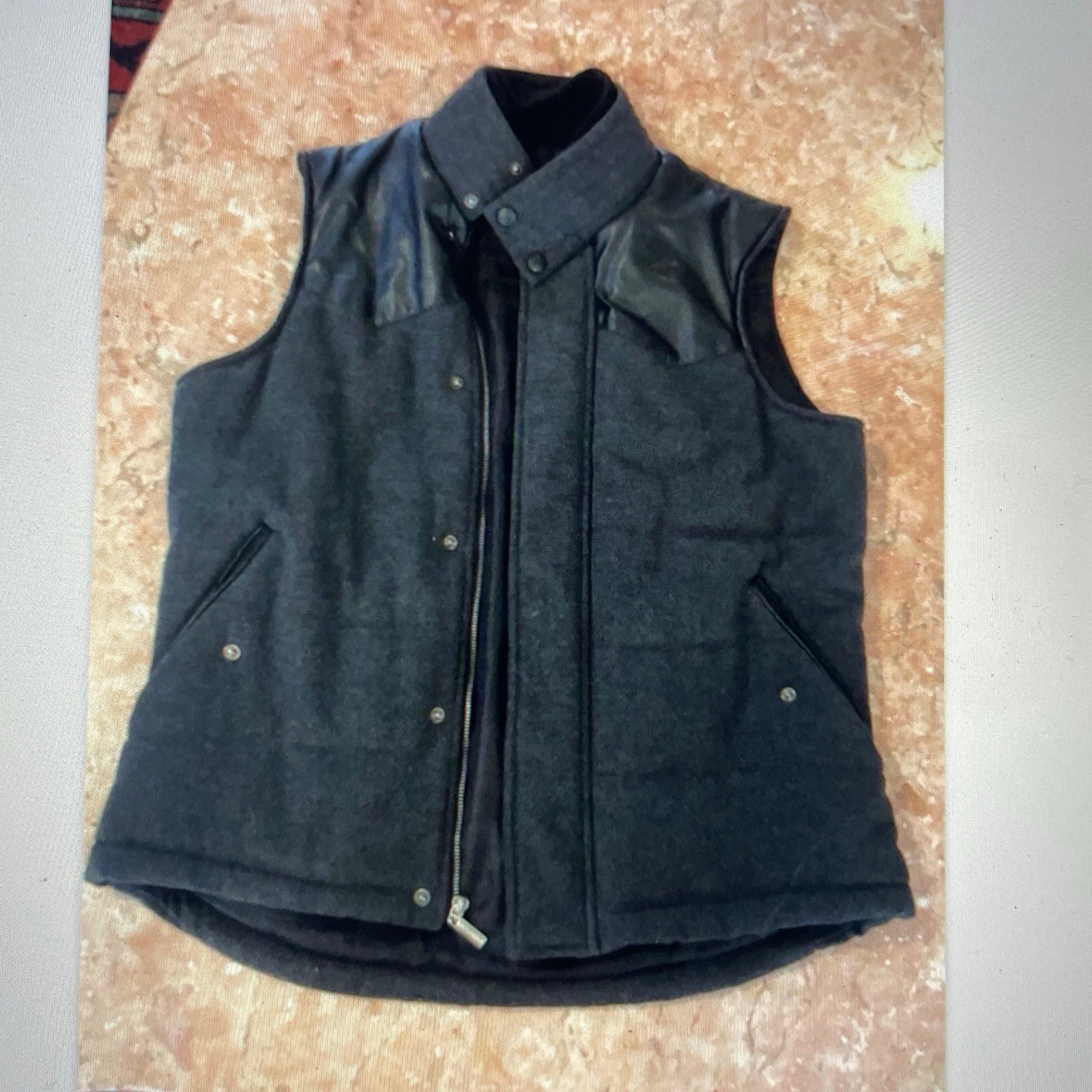 Men’s x-ray gray with fall leather trim vest size medium