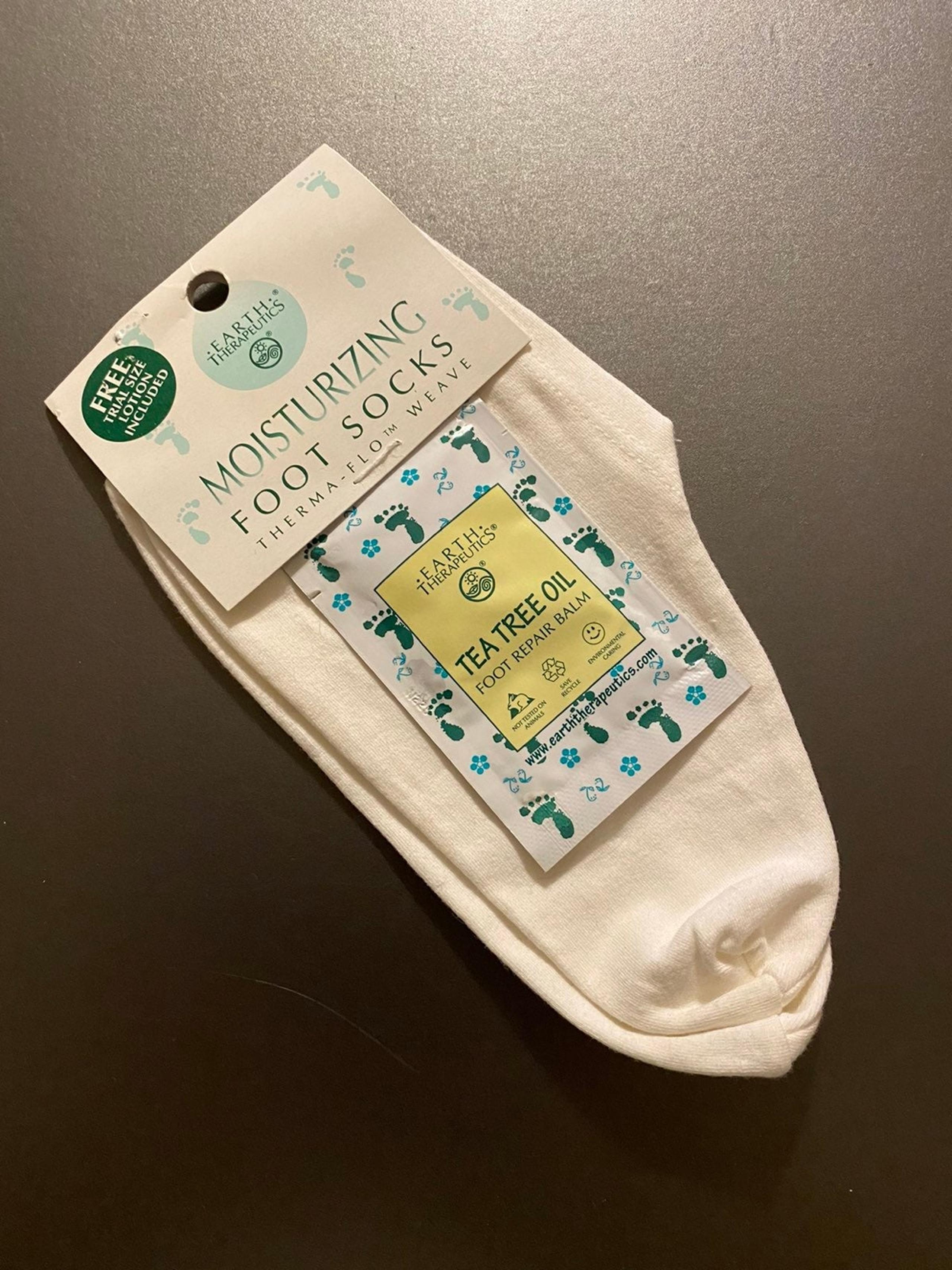 Earth Therapeutics Moisturizing Foot Soc
