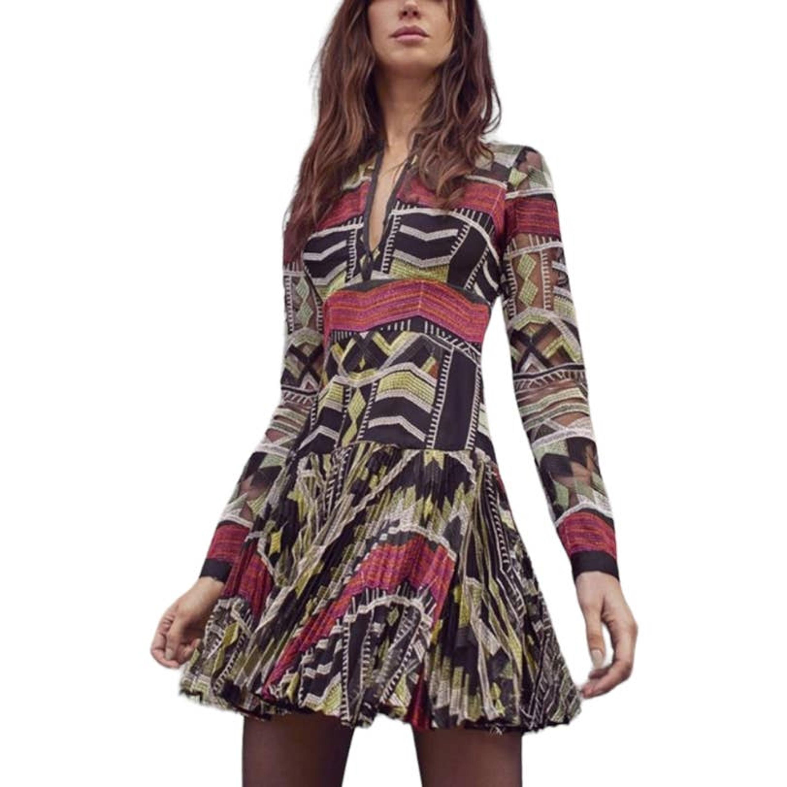 Alexis Nalory Embroidered Plunging V Neck Dress Sz M Aztec Abstract Ruffle Skirt