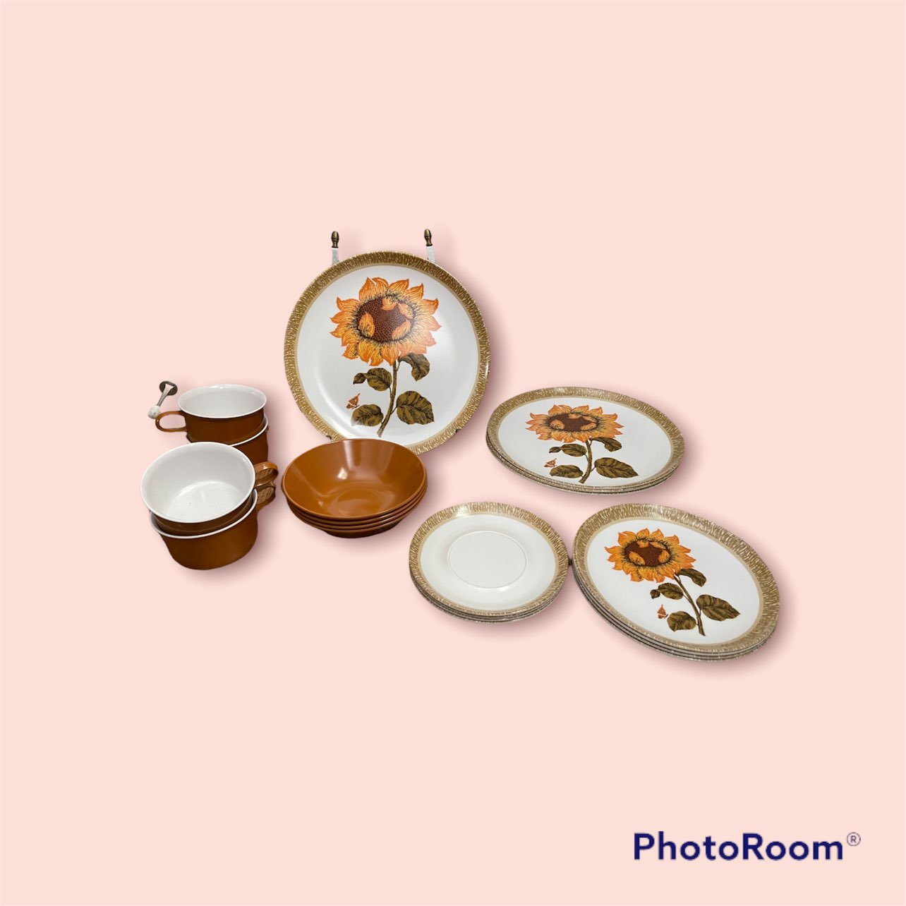 Allied chemical MCM Melmac melamine dinner dishes set sunflower