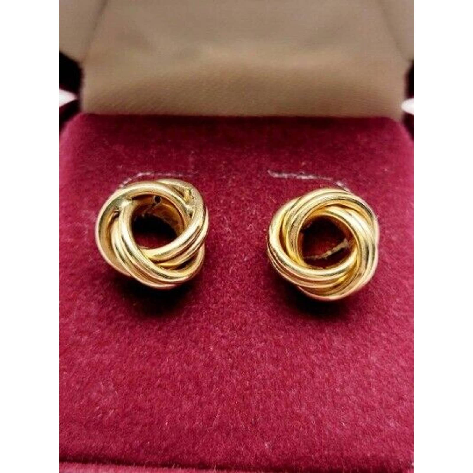 Vintage 10K gold love knot stud earrings