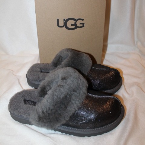 NIB UGG WOMEN'S COZY METALLIC GRAY SHEARLING LINED SLIPPERS 6