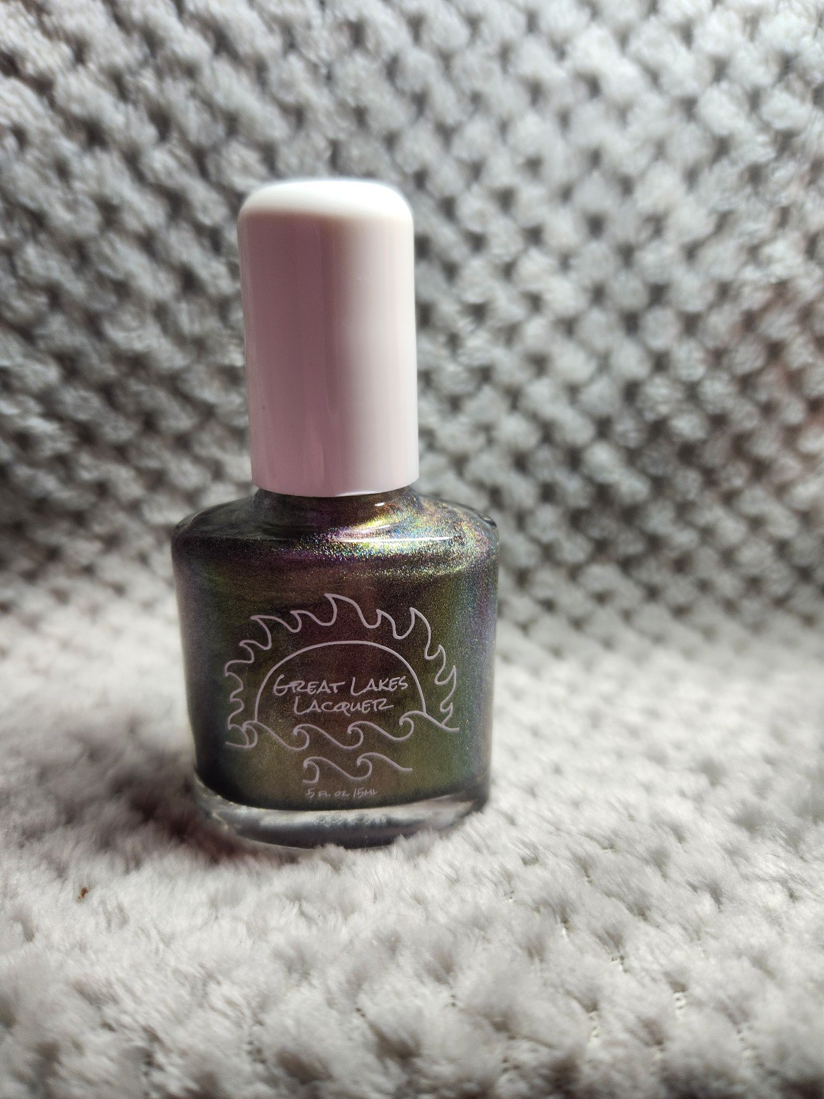 Great Lakes Lacquer The Centre Cannot Hold v2