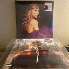 Taylor Swift vinyl bundle