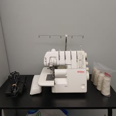 Sewing Machine Bernina 2500 DCET