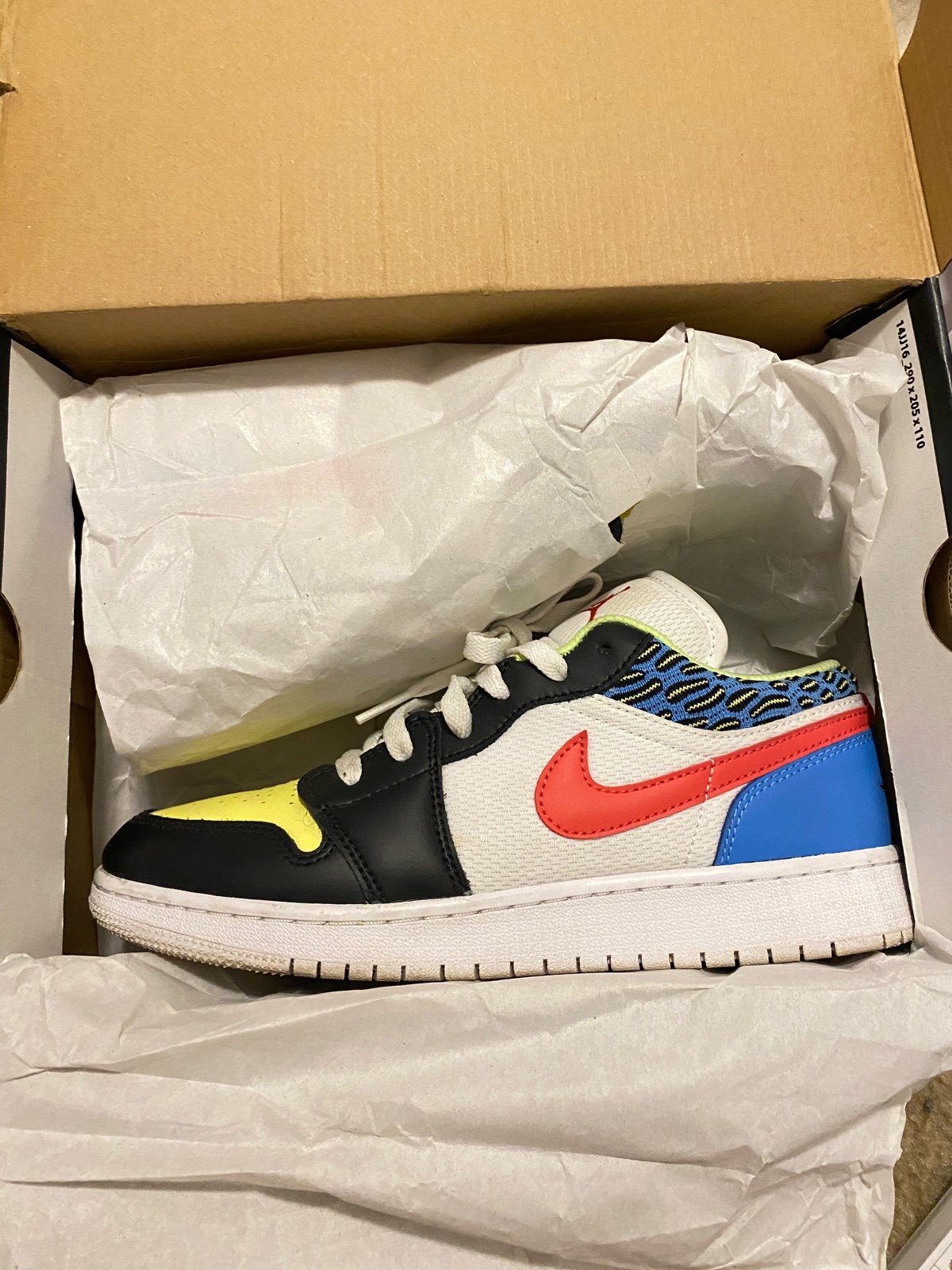 Jordan 1 low size 6.5y