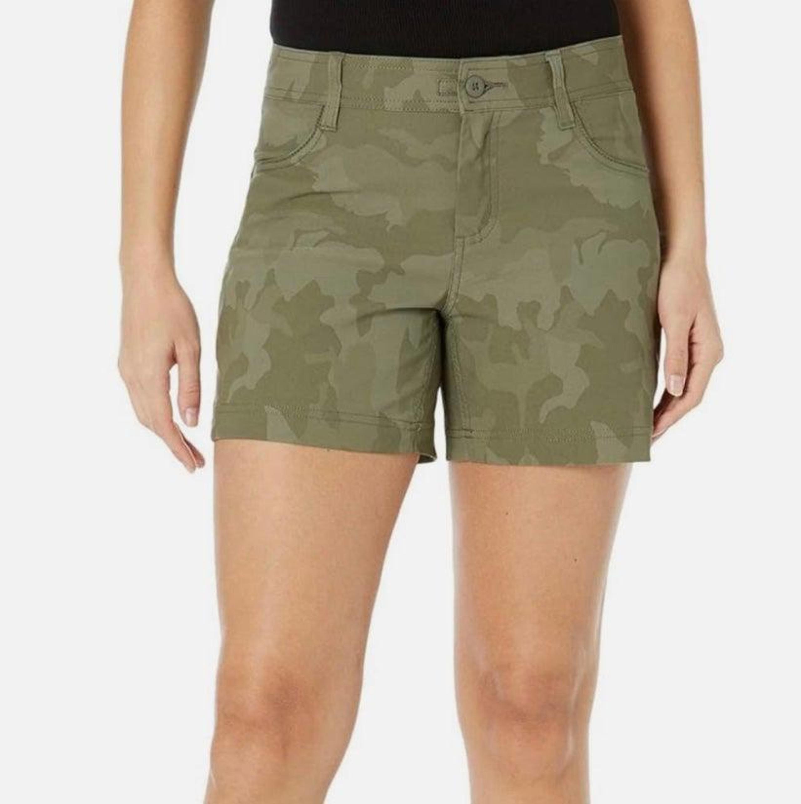 Prana Halle II 5" Inseam Camo Shorts 16