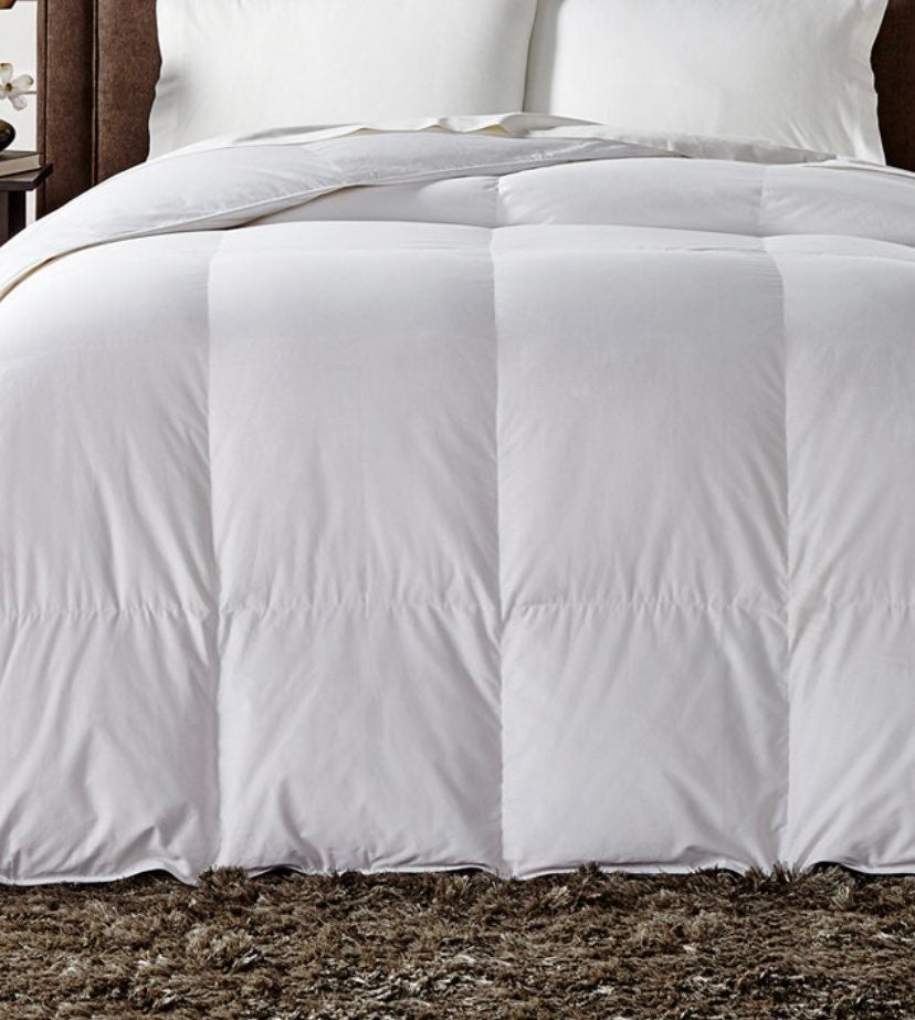 Royal luxe gosee and down comforter