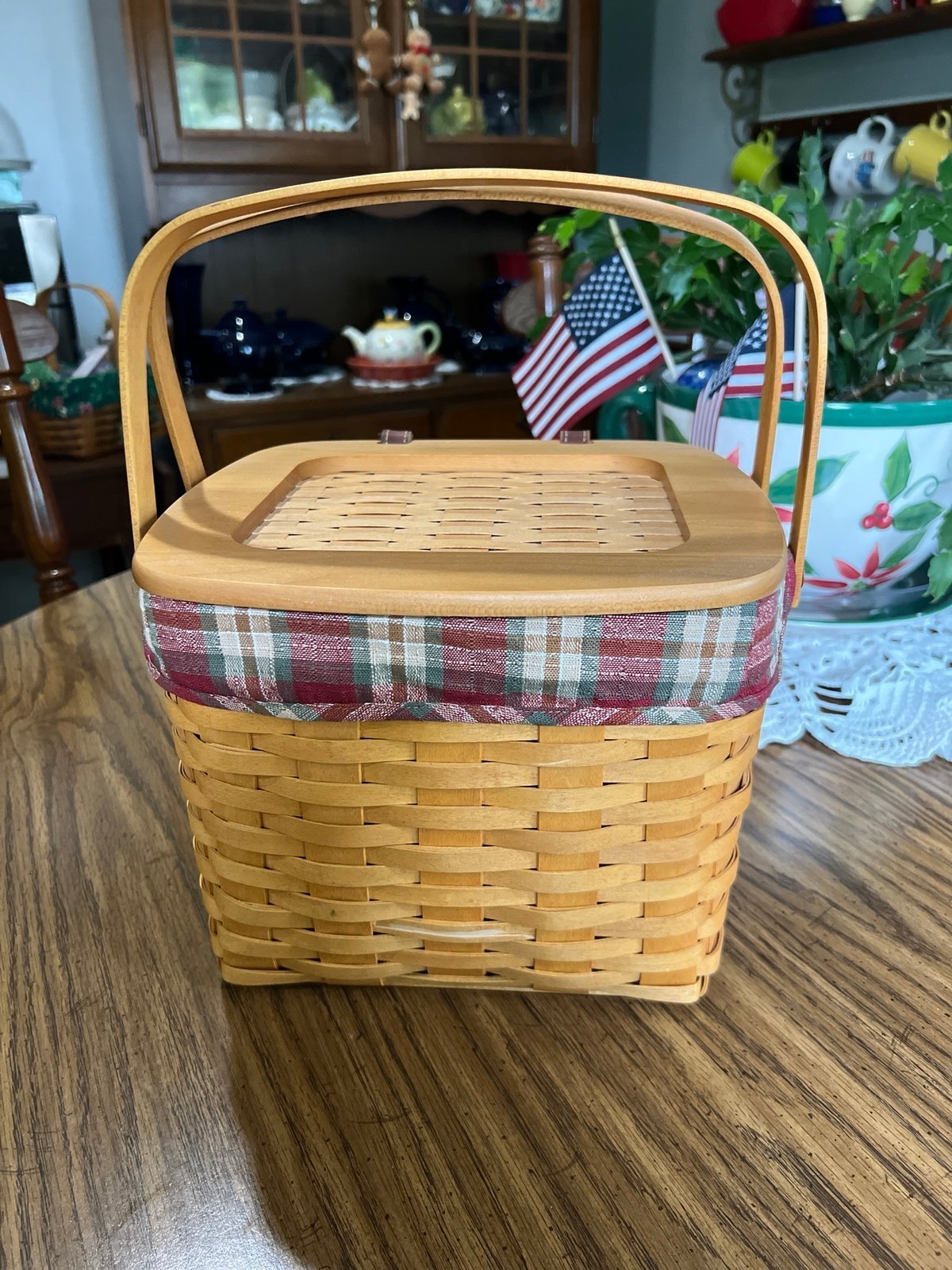 Vintage Longaberger Basket