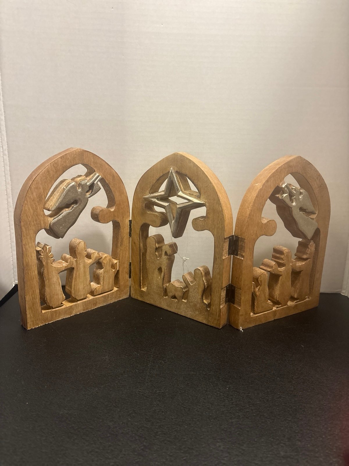 Nativity scene wood hinged