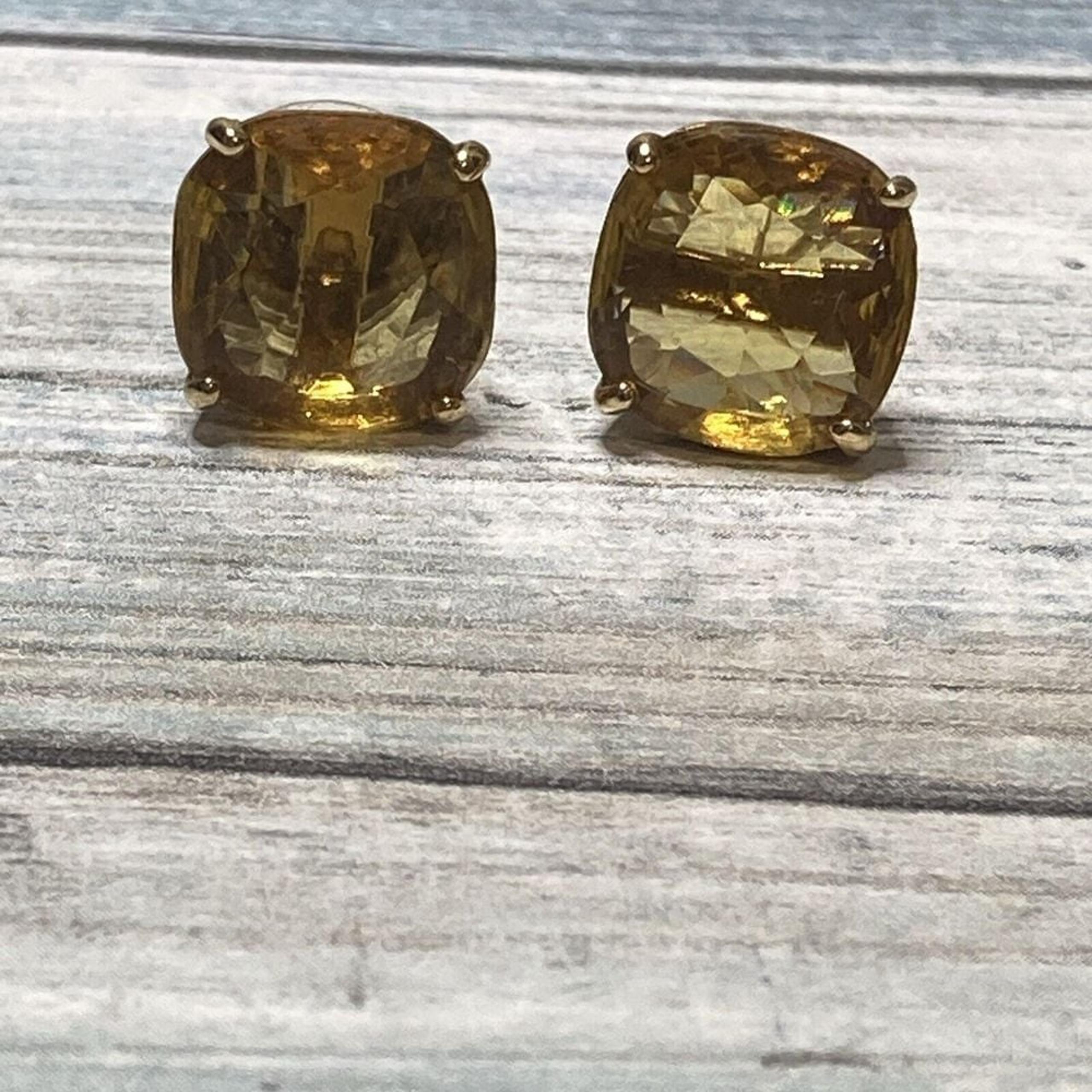 Citrine Color Cushion Cut Clear Acrylic Earrings Pierced NWOT Gold Tone