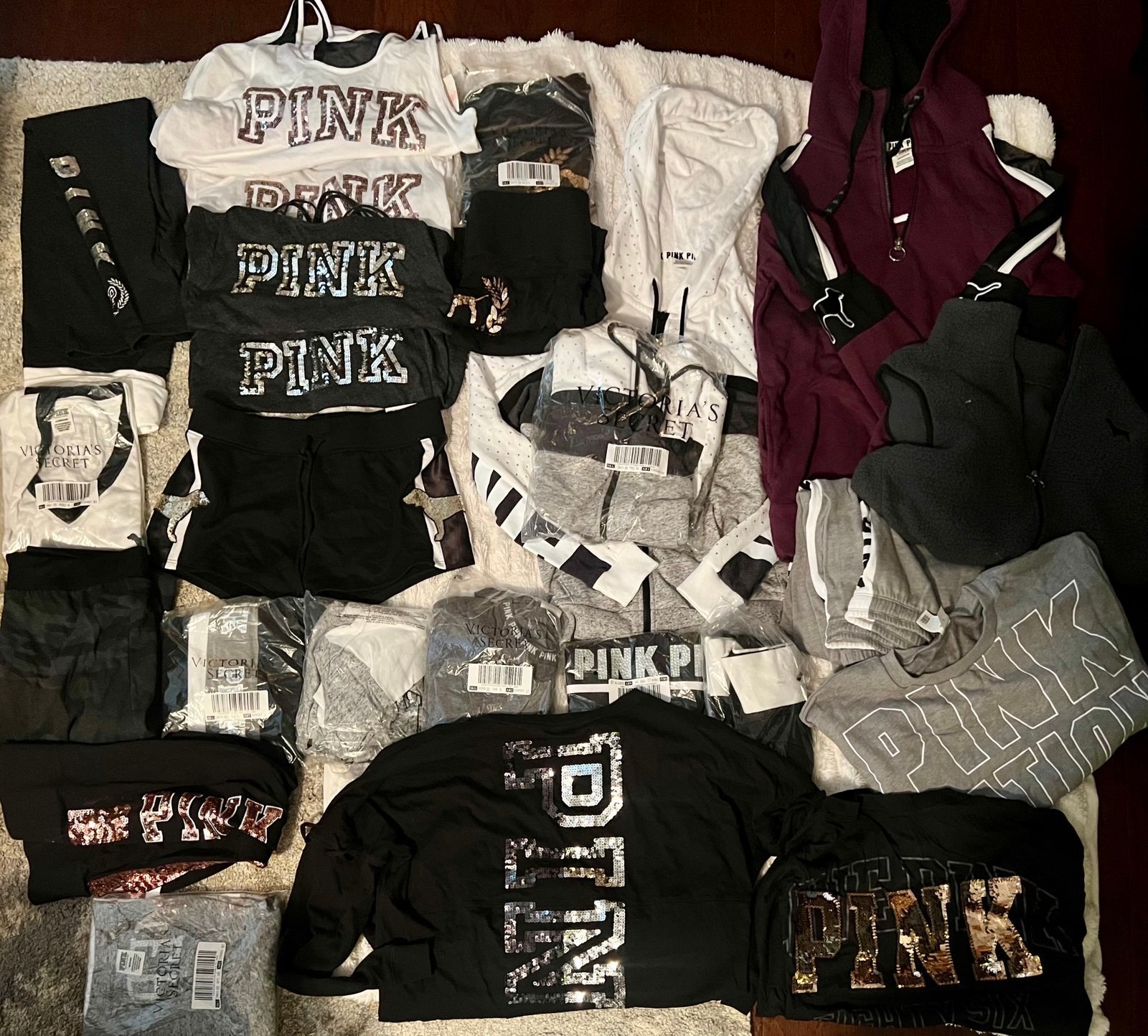 HUGE pink Victoria’s Secret bundle bling VS New resale deal 25 piece