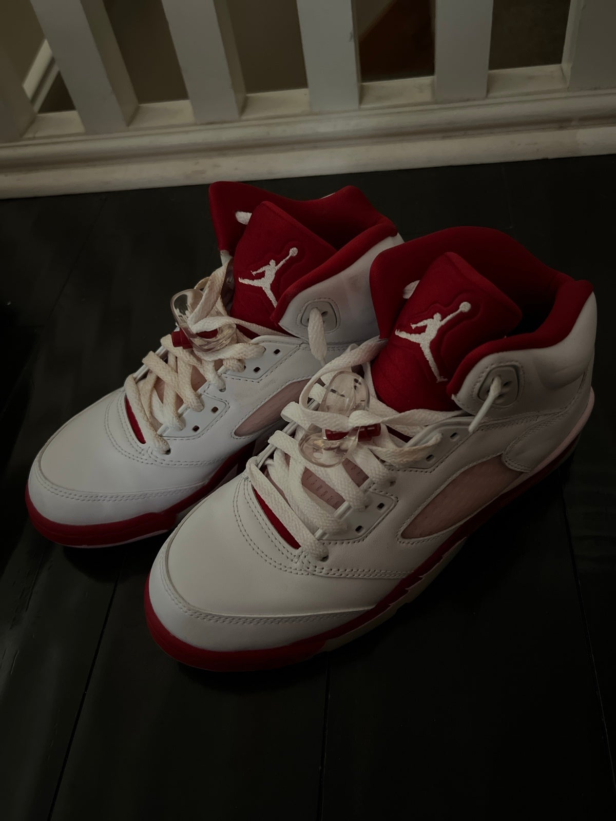 Jordan 5 Valentine