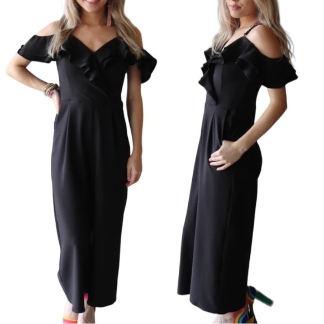 Main Strip COMPOSURER Ruffle SweetheartNeck Jumpsuit Pant Romper