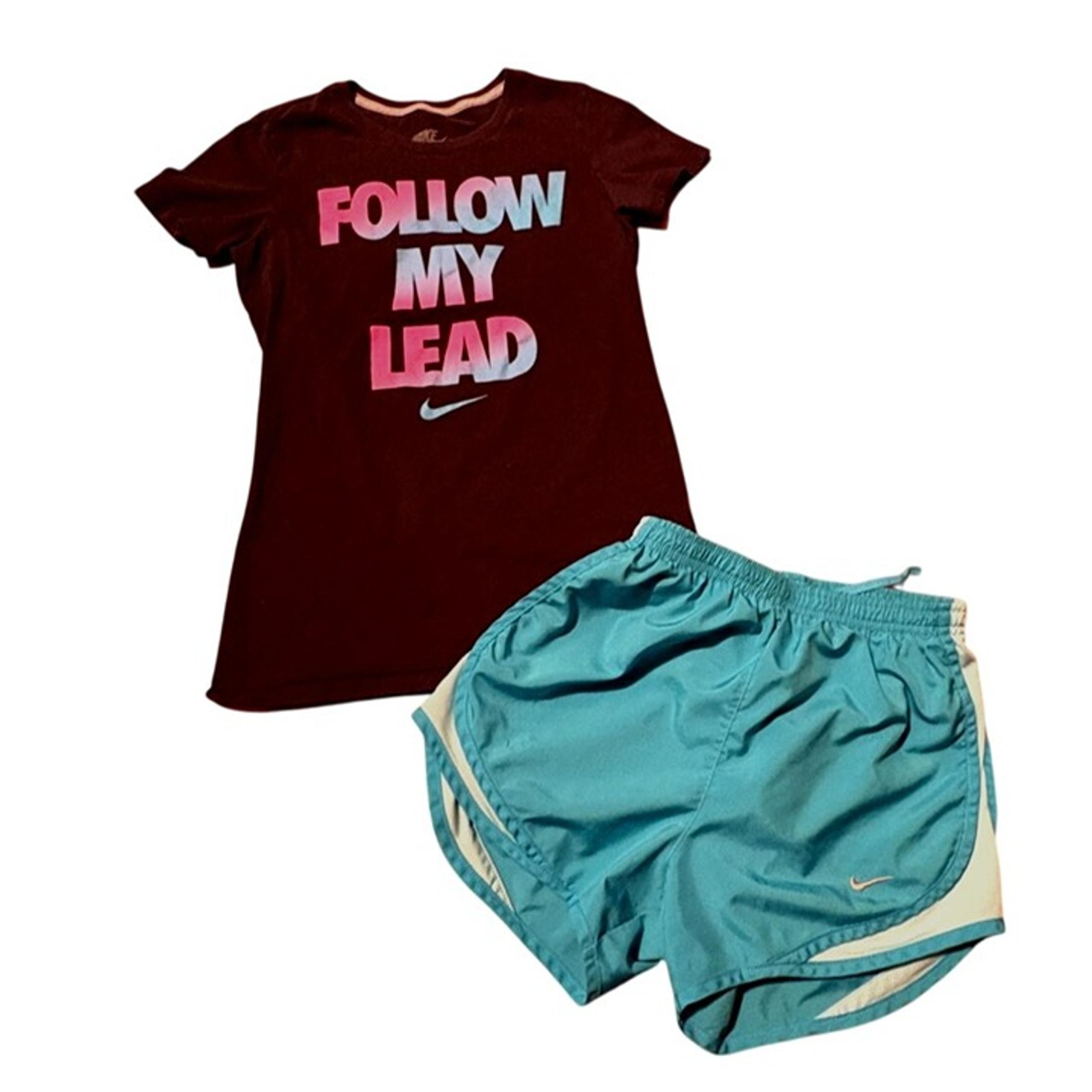 Nike Womens Athletic Outfit-Shorts-Size XS/SM-Multicolor-GUC