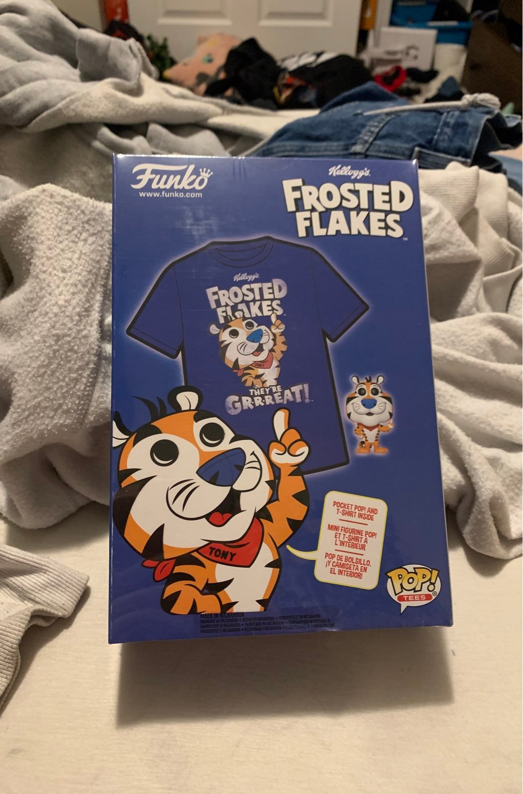 frosted flakes funko pop with tee