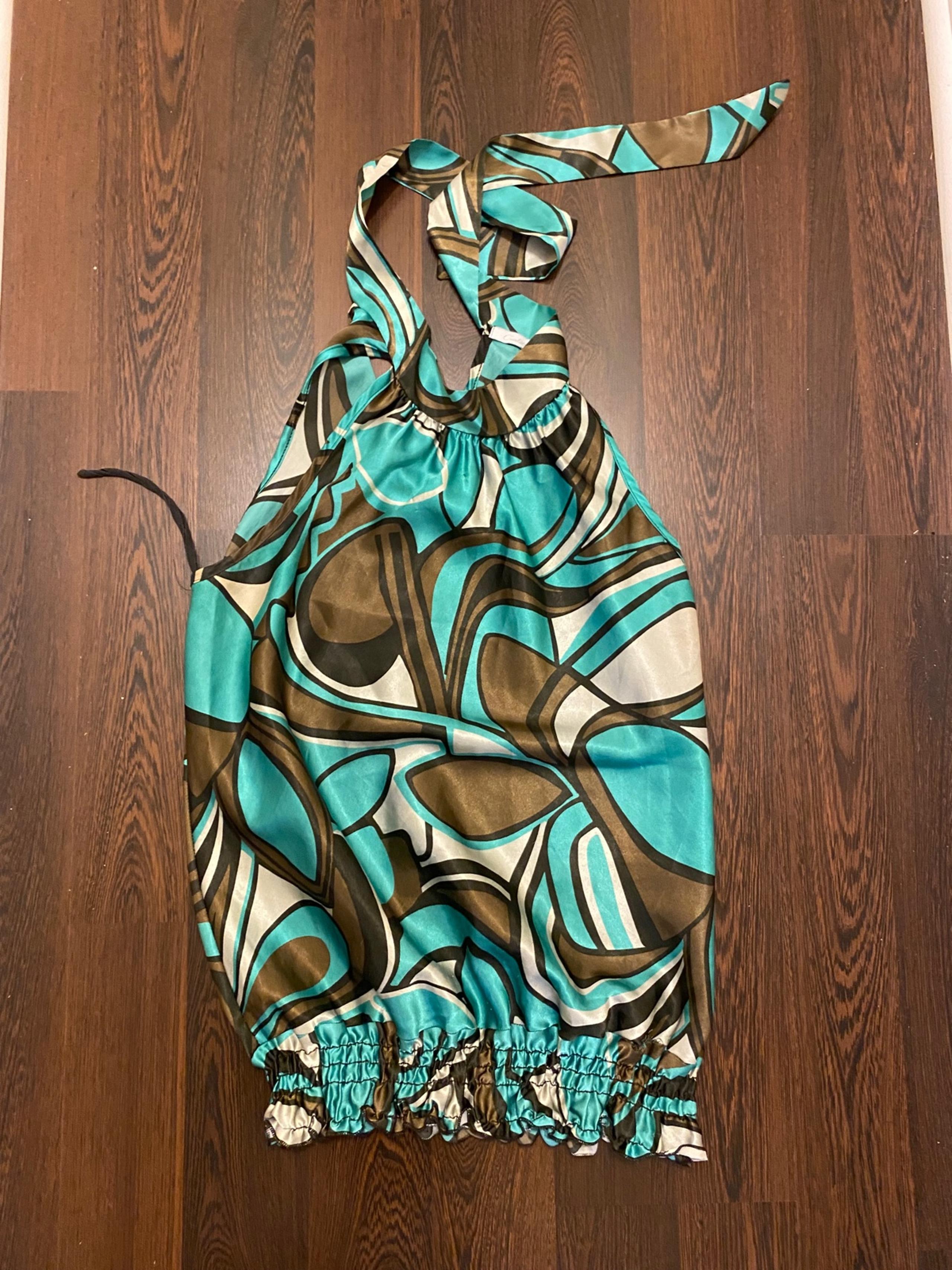 Charlette Russe necktie blouse Size Large (Caret F-129)