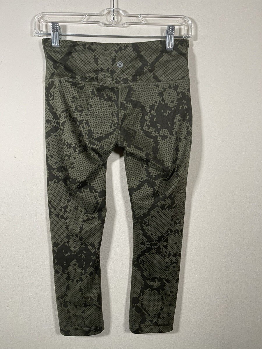 Lululemon camo leggings