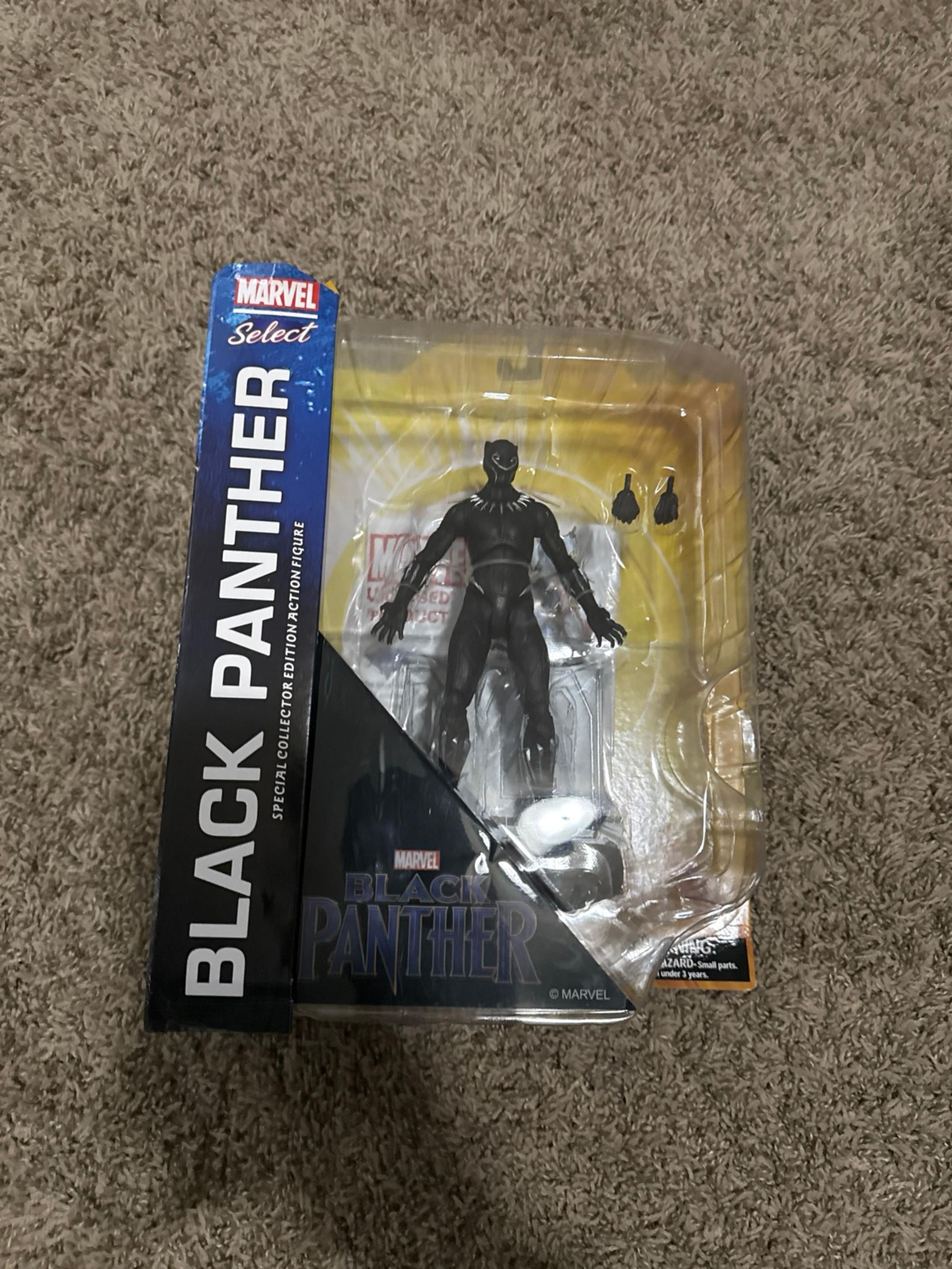 Black panther diamond select figure