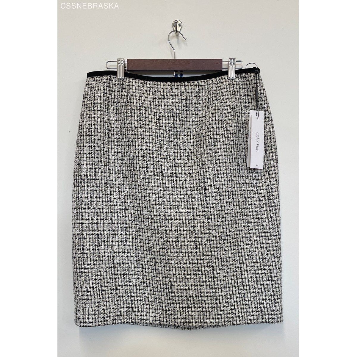 Calvin Klein Gray White Women's Straight Skirt - Rear Zip - 89 MSRP - Size 12