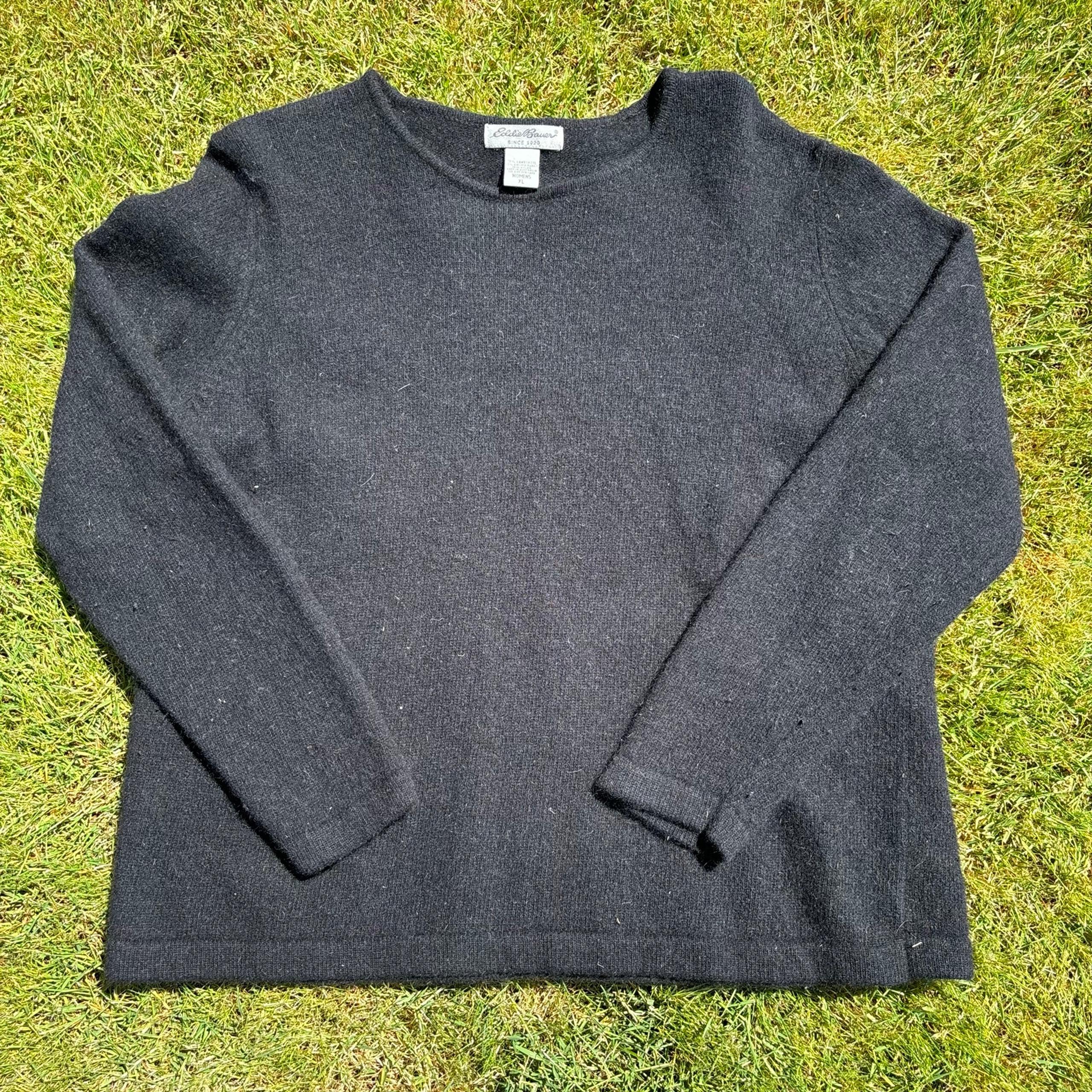 Eddie Bauer Women’s Black XL Lambswool Angora Long Sleeve Round Neck Sweater