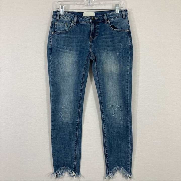 One Teaspoon Frayed Hem Slim Leg Ankle Jeans size 28